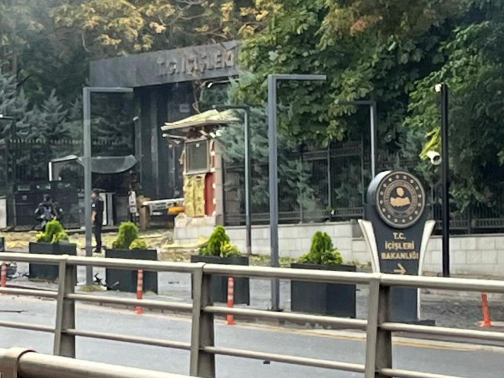 terörist bombalı saldırı eyleminde bulundu