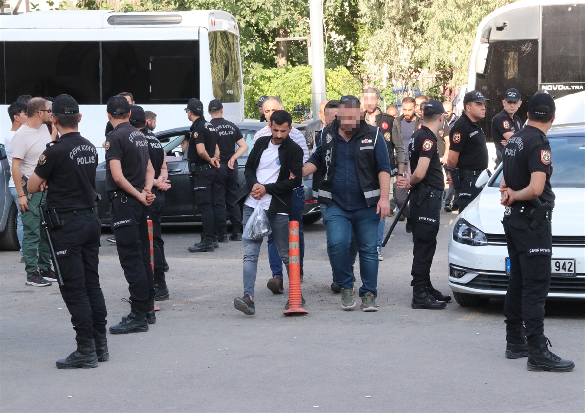Terör örgütü PKK'nın hücre yapılanmasına yönelik operasyonda 18 zanlı tutuklandı