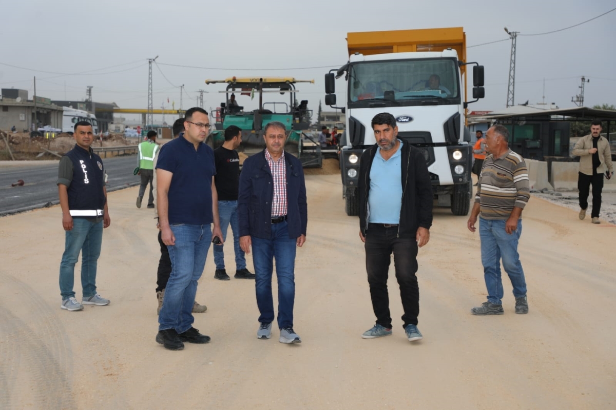VALİ ŞILDAK AKÇAKALE YOL ÇALIŞMALARINI İNCELEDİ