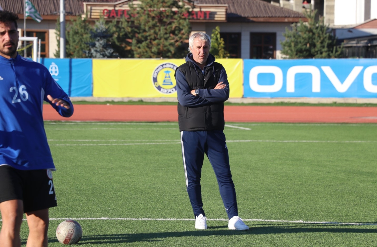 KARAKÖPRÜ BELEDİYESPOR’DA HAZIRLIKLAR TAMAM