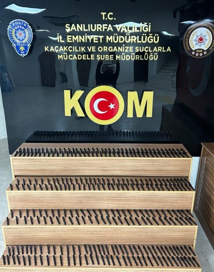 Şanlıurfa'da silah kaçakçılarına büyük operasyon