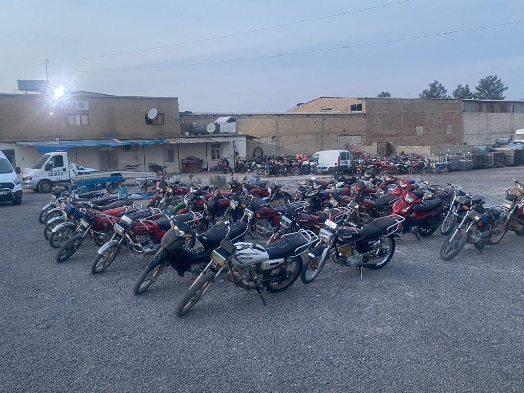 Şanlıurfa'da 137 çalıntı motosiklet ele geçirildi