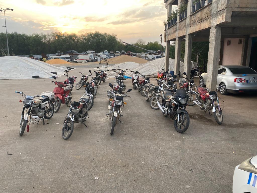 Şanlıurfa'da 137 çalıntı motosiklet ele geçirildi