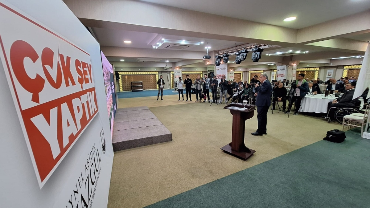 BAŞKAN BEYAZGÜL, KÖŞE YAZARLARIYLA BİR ARAYA GELDİ
