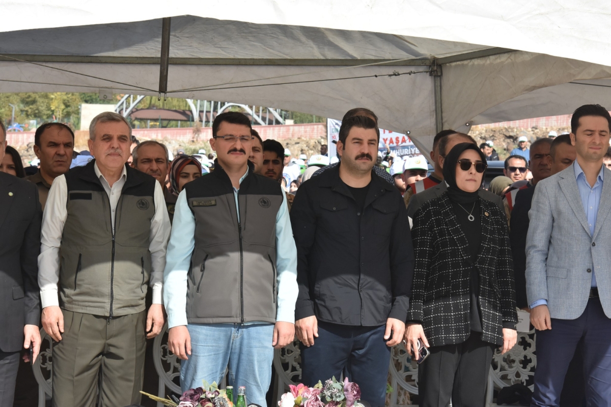 Şanlıurfa Orman Bölge Müdürlüğü Şanlıurfa’da ağaçlandırmaya önem veriyor