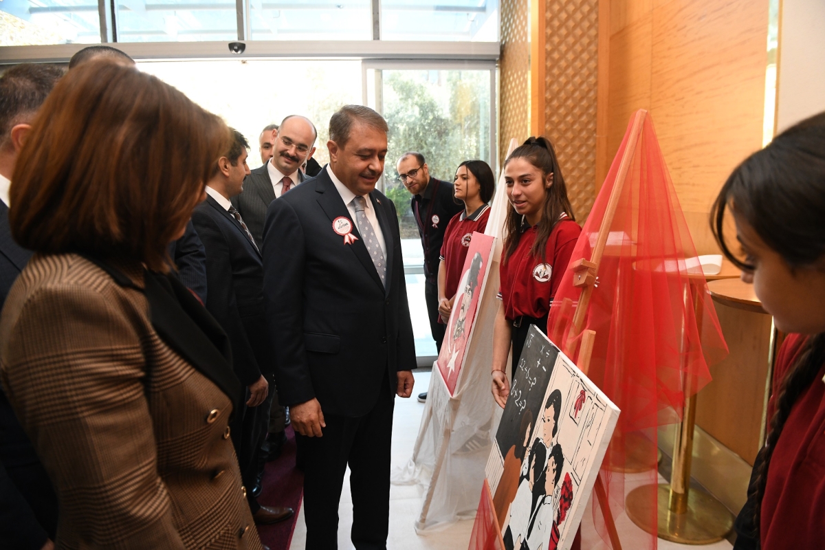 ÖĞRETMENLER GÜNÜ COŞKUYLA KUTLANDI