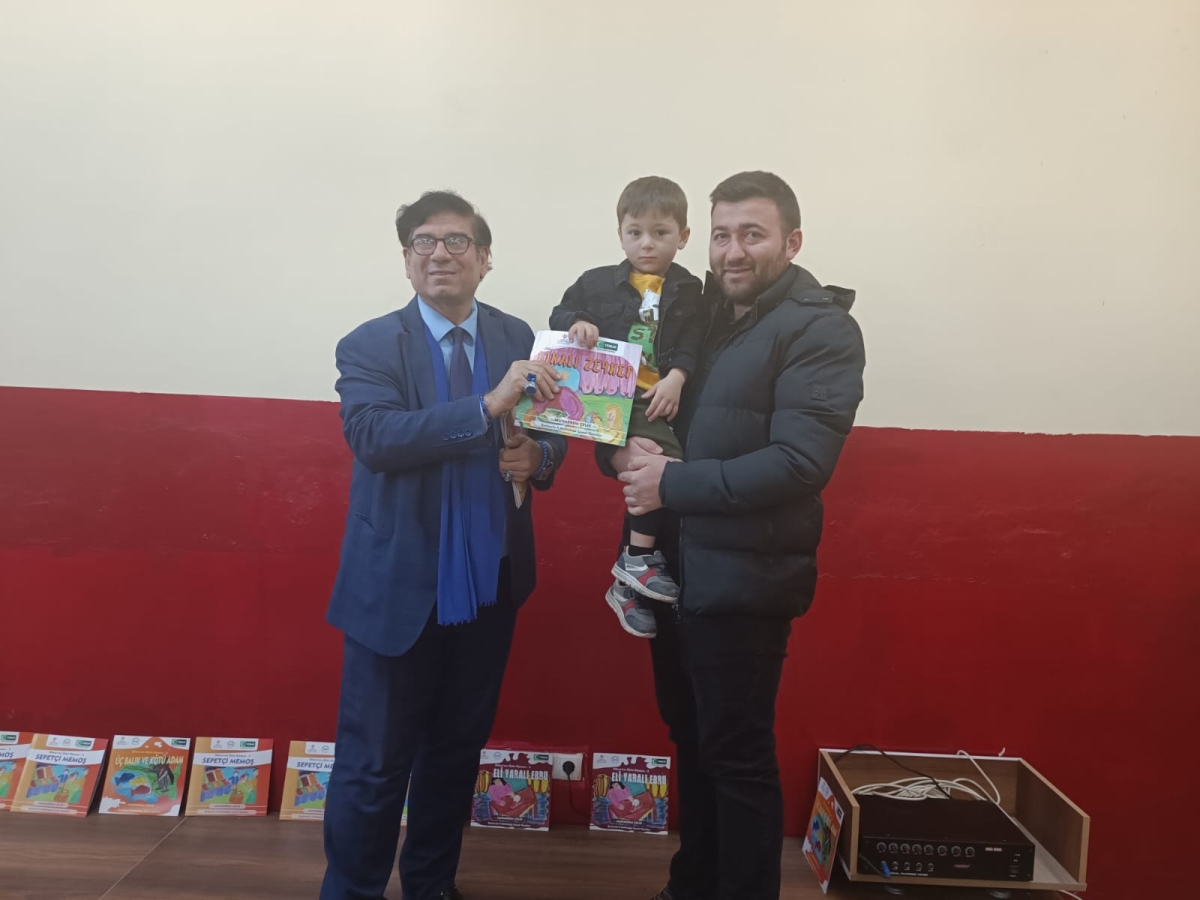 Uluhan Köyü'nde bağımlılıklarla mücadele eğitimi ve kitap şöleni