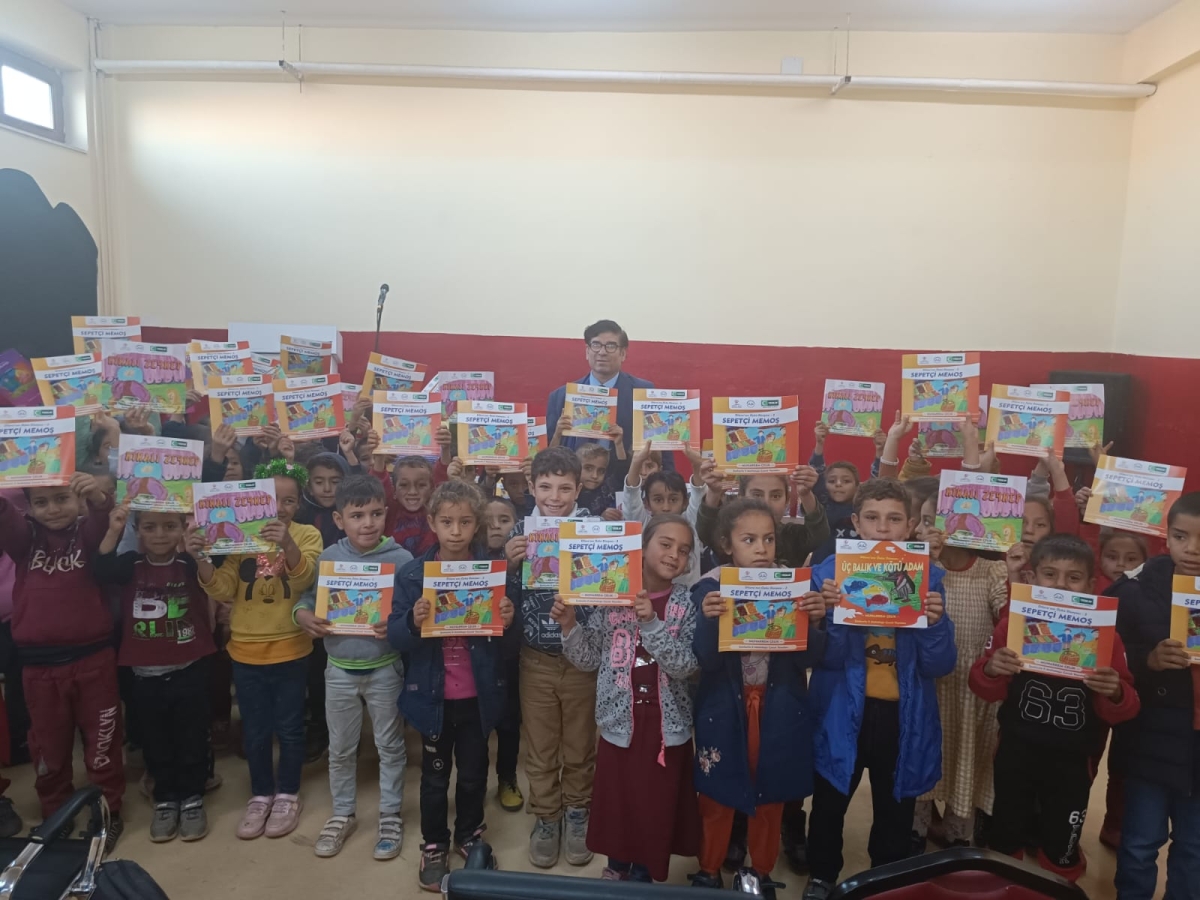 Uluhan Köyü'nde bağımlılıklarla mücadele eğitimi ve kitap şöleni