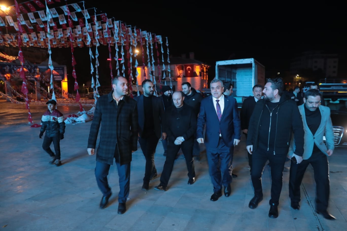 BAŞKAN BEYAZGÜL, “CUMHURİYETİMİZİN YÜZÜNCÜ YILINDA YAPACAĞIMIZ 100 AÇILIŞA TÜM HALKIMIZ DAVETLİDİR”