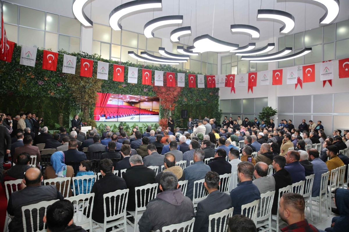 KARAKÖPRÜ'DE 30 YENİ HİZMET İÇİN TOPLU AÇILIŞ TÖRENİ YAPILDI