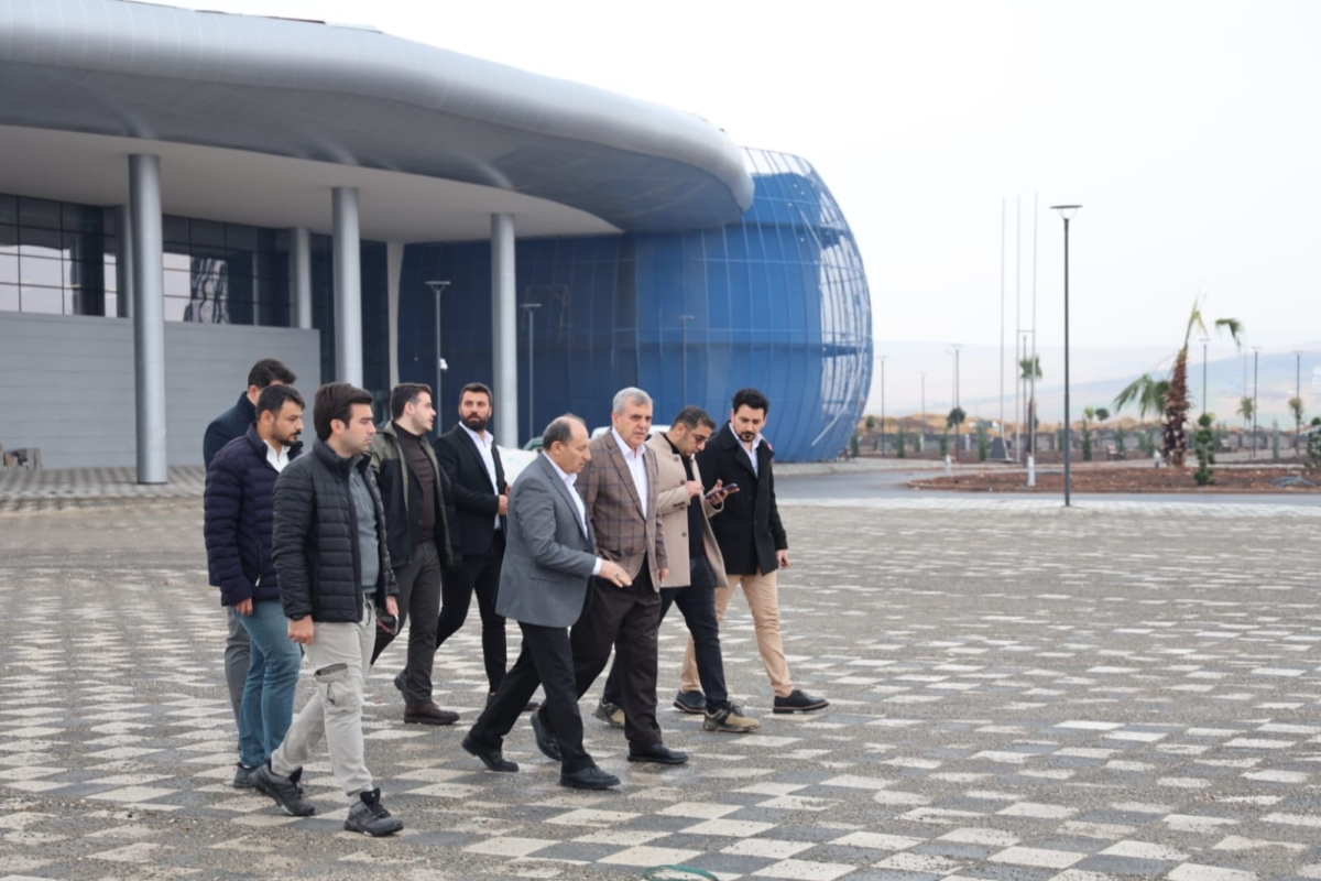 BAŞKAN BEYAZGÜL BİLİM ŞENLİĞİ ETKİNLİĞİNE KATILDI