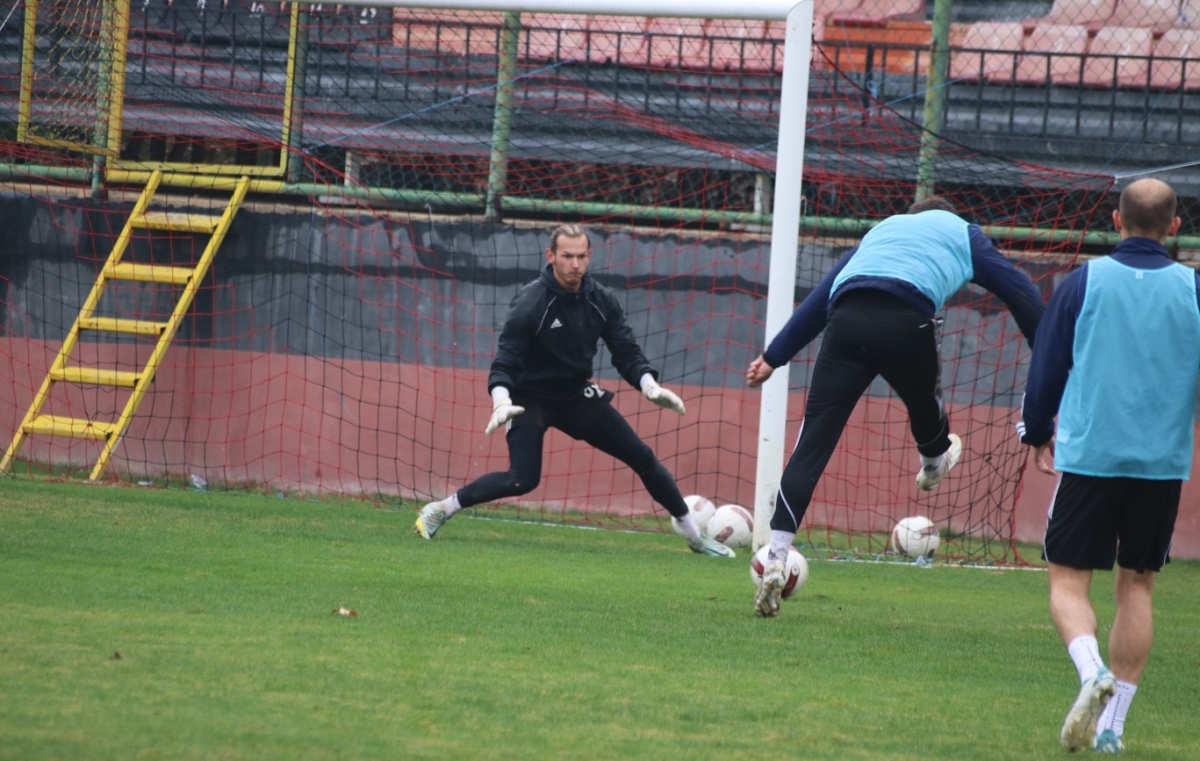 OSMANİYESPOR MAÇI HAZIRLIKLARI TAMAMLANDI Karaköprü Belediyespor