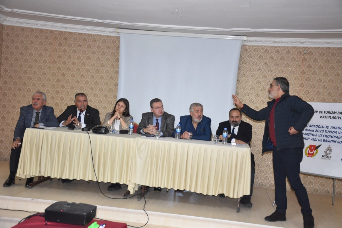 BİK yönetim kurulu üyesi Gülebak; “Kolaylaştırıcı tedbirlerle basının yanındayız”