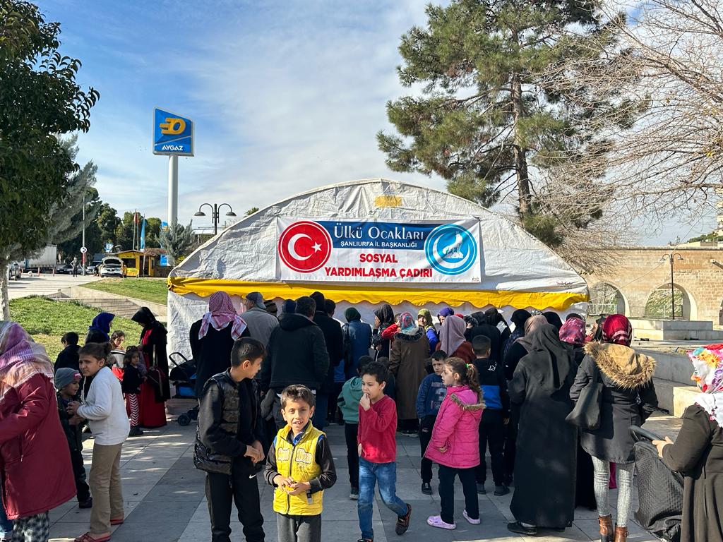 Ülkü Ocakları Şanlıurfa İl Başkanlığı, İhtiyaç Sahibi Ailelere Yönelik Yardımlarına Devam Ediyor.