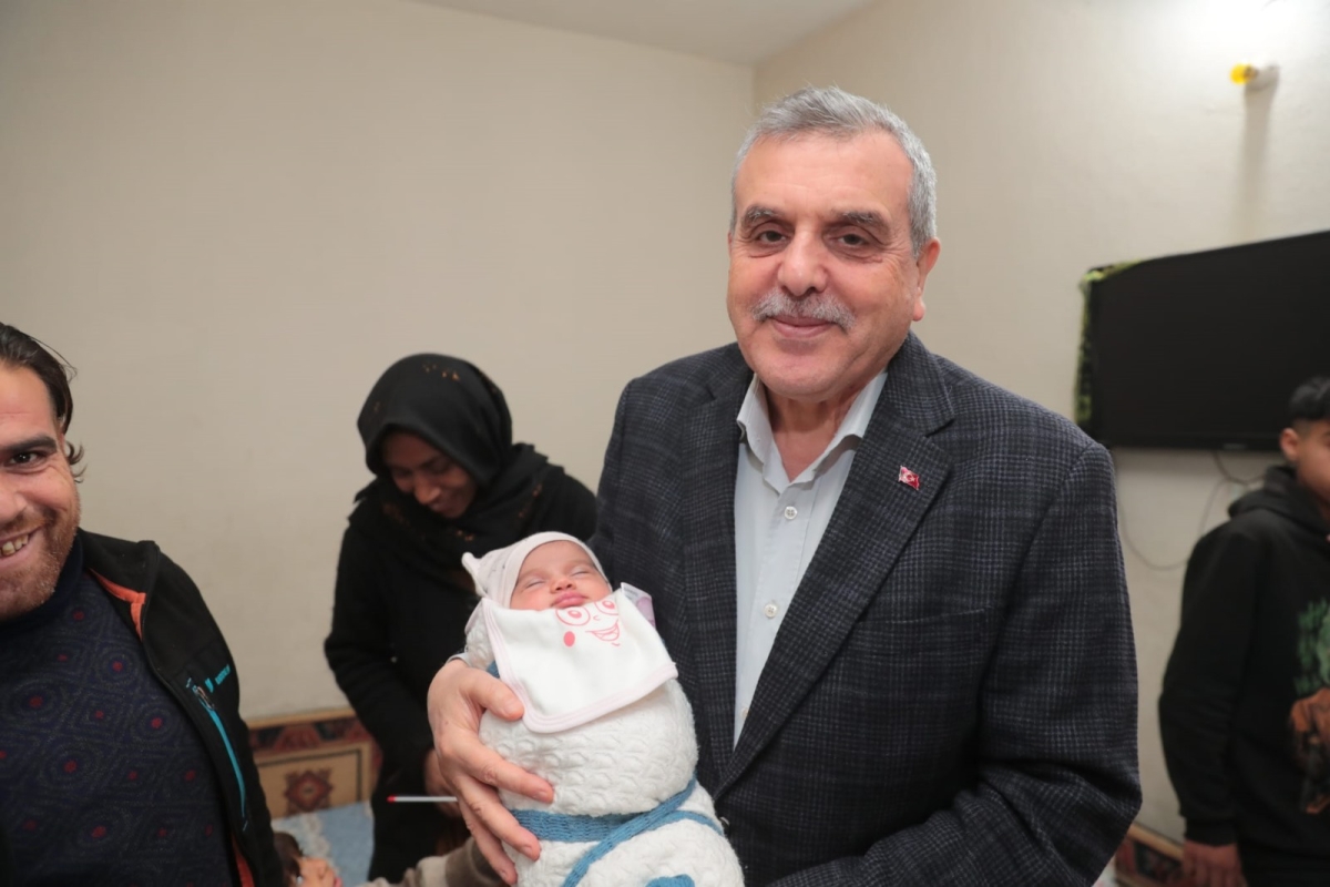 BAŞKAN BEYAZGÜL’DEN EV ZİYARETLERİ