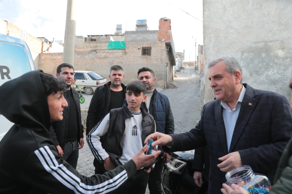 BAŞKAN BEYAZGÜL’DEN EV ZİYARETLERİ