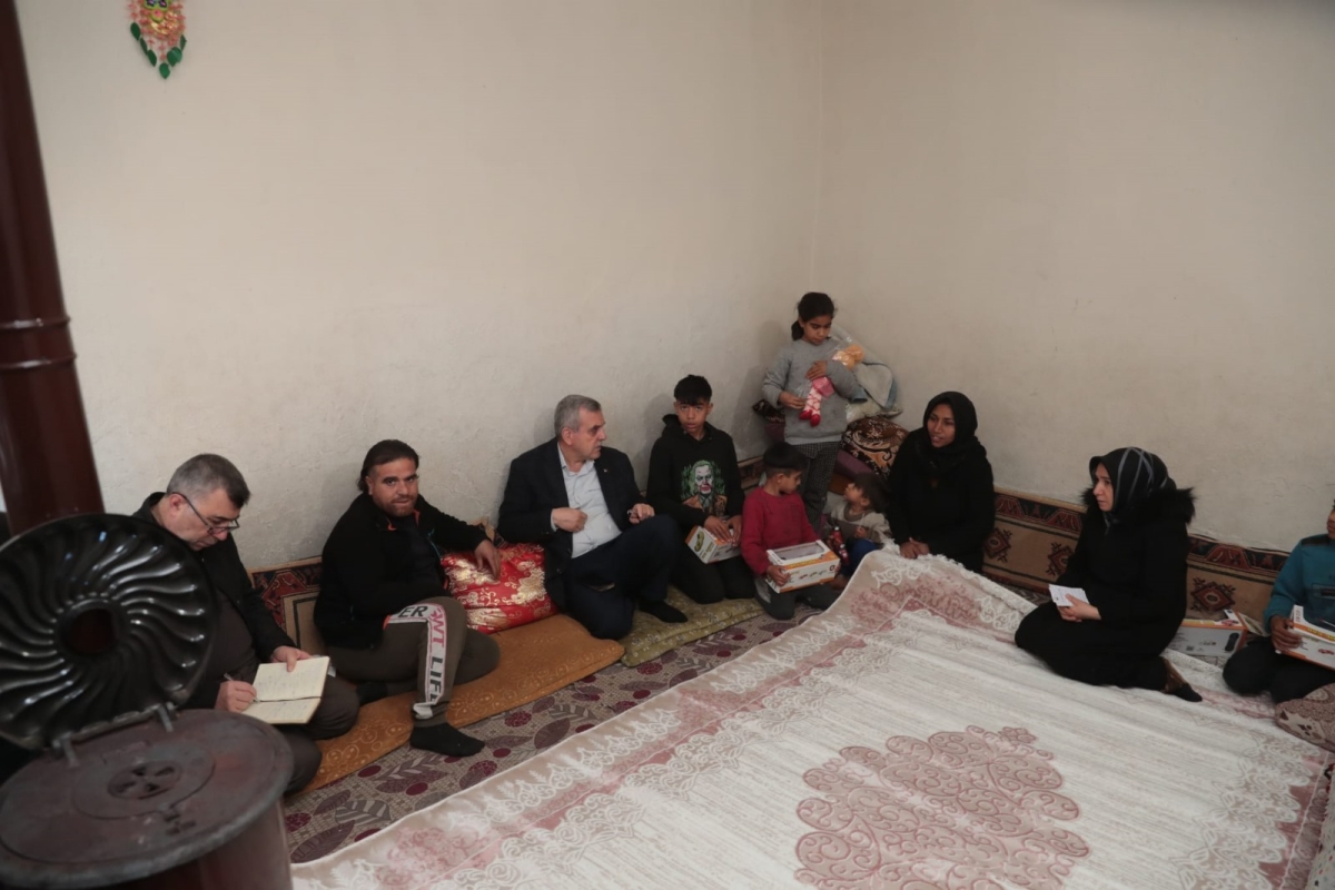 BAŞKAN BEYAZGÜL’DEN EV ZİYARETLERİ