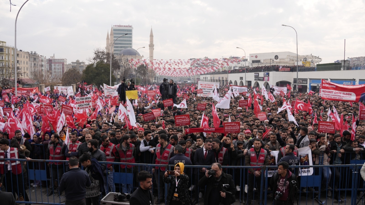 İlk Halk Buluşması’na on binler akın etti
