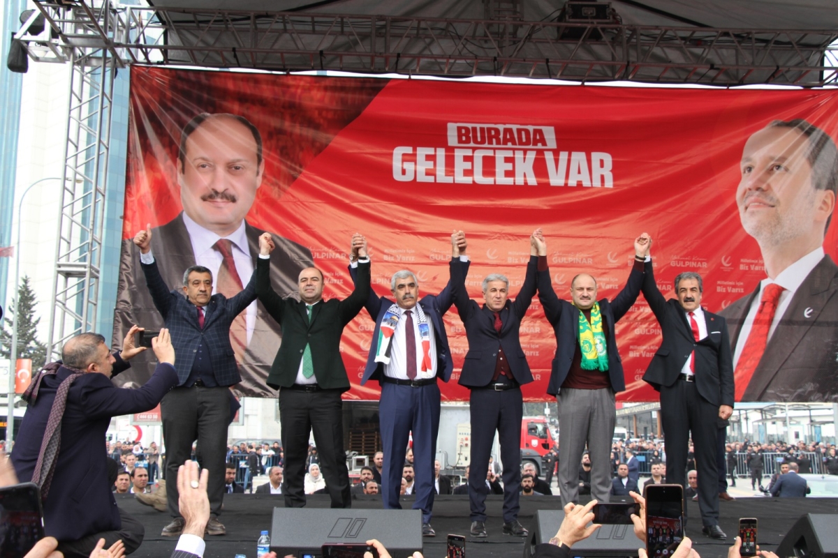 İlk Halk Buluşması’na on binler akın etti