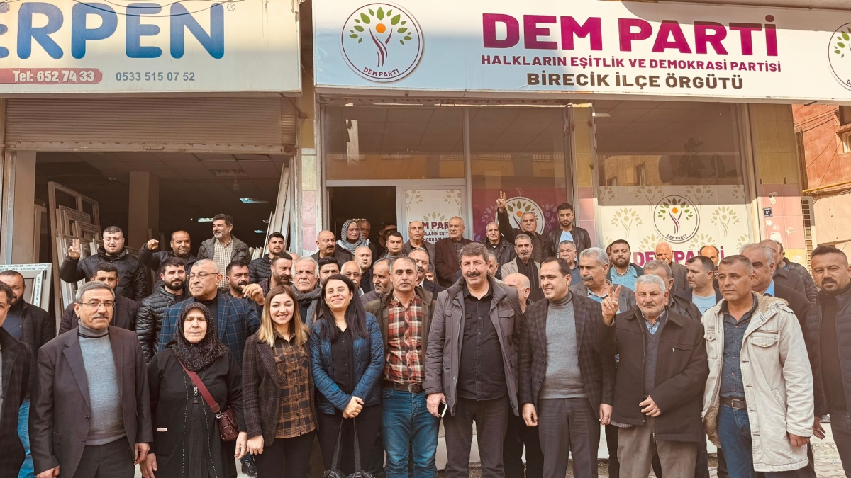 Şanlıurfa'da 5 ilçe belediye başkan adaylarını açıkladı