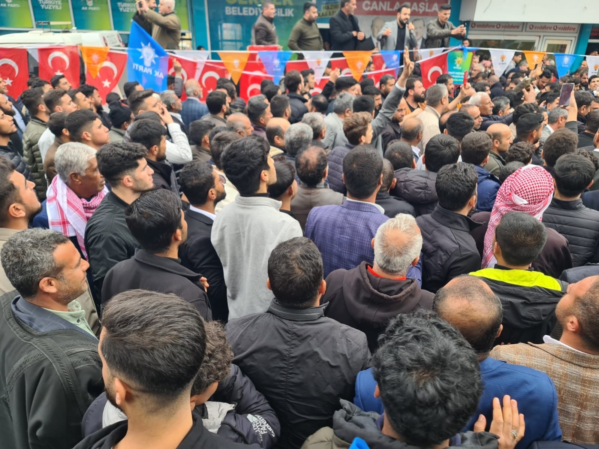 Akçakale'de Abdulhakim Ayhan'a çığ gibi destek!