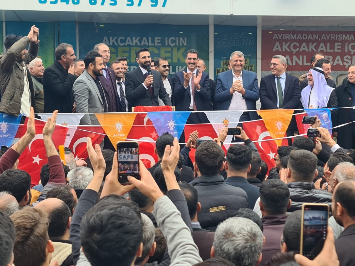 Akçakale'de Abdulhakim Ayhan'a çığ gibi destek!