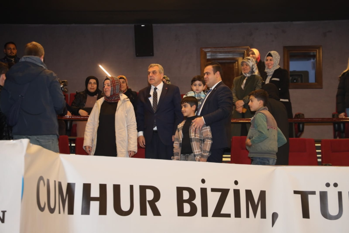 TBMM BAŞKANVEKİLİ BOZDAĞ, ‘’DERDİ URFA OLAN BİR BAŞKANIMIZ VAR’’