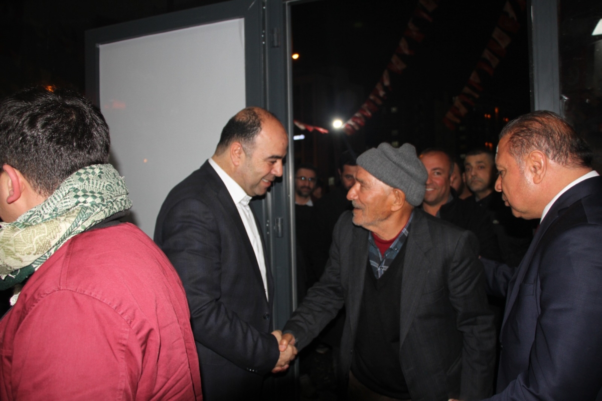 YENİDEN REFAH PARTİSİ BAŞKAN ADAYLARI KARAKÖPRÜDE BÜYÜK BİR SEVİNİÇ İLE KARŞILANDI