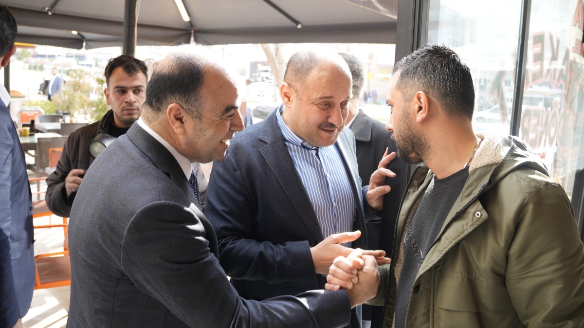 YENİDEN REFAH PARTİSİ BAŞKAN ADAYLARI KARAKÖPRÜDE BÜYÜK BİR SEVİNİÇ İLE KARŞILANDI