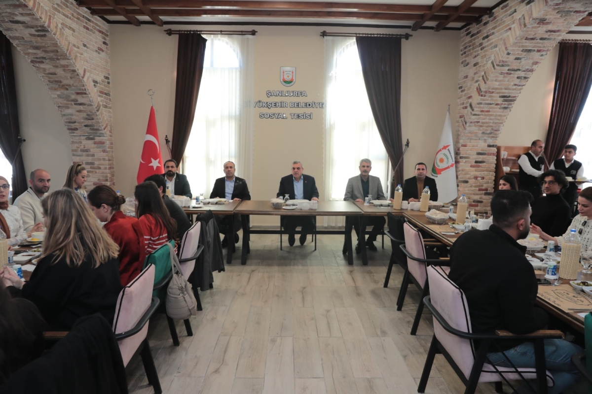BAŞKAN BEYAZGÜL ŞANLIURFA’NIN TURİZMİNİ GELİŞTİRMEK ADINA ÇALIŞMALARINI SÜRDÜRÜYOR