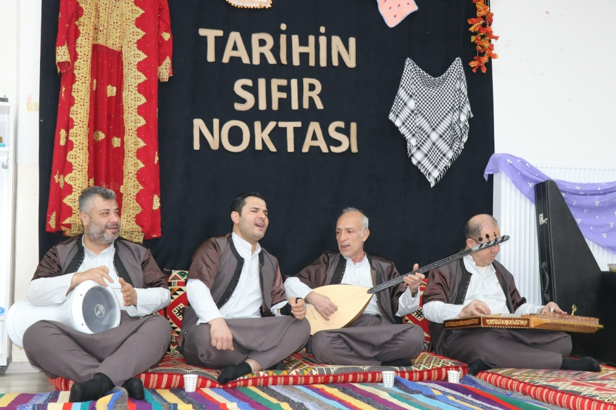 MİNİK ÖĞRENCİLERE ÖZEL SIRA GECESİ