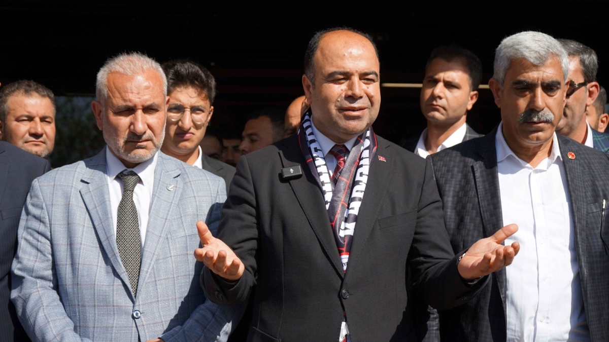 BAŞKAN ÇİFTÇİ MAZBATASINI ALARAK GÖREVİNE BAŞLADI