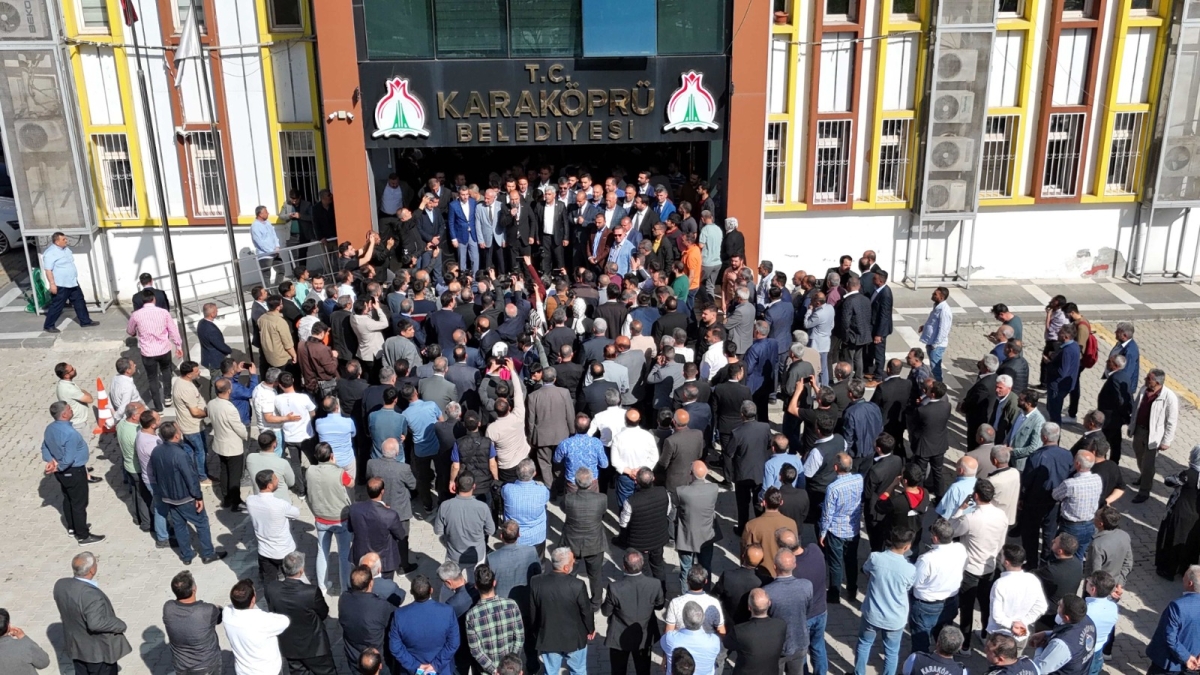 BAŞKAN ÇİFTÇİ MAZBATASINI ALARAK GÖREVİNE BAŞLADI