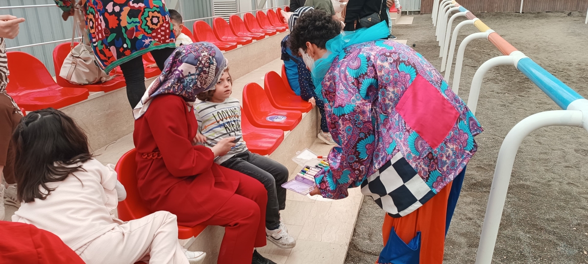 Şanlıurfa Hipodromu'nda Engelliler Haftası Etkinliği: Çocukların Mutlu Anları