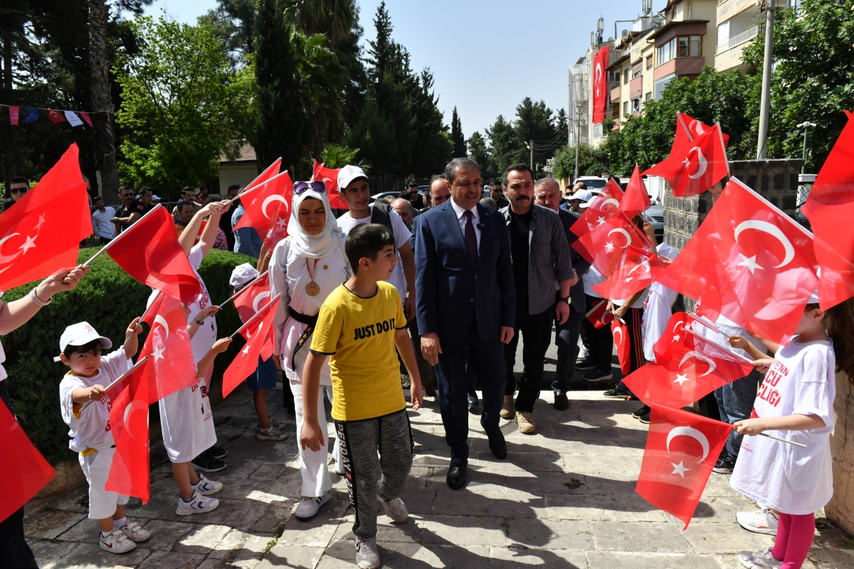 vali hasan şıldak 19 mayıs çoşkusu