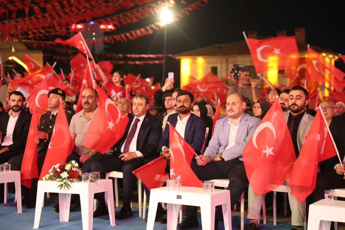 Başkan Gülpınar, Şehitler İçin Okutulan Mevlid-i Şerif Programına Katıldı