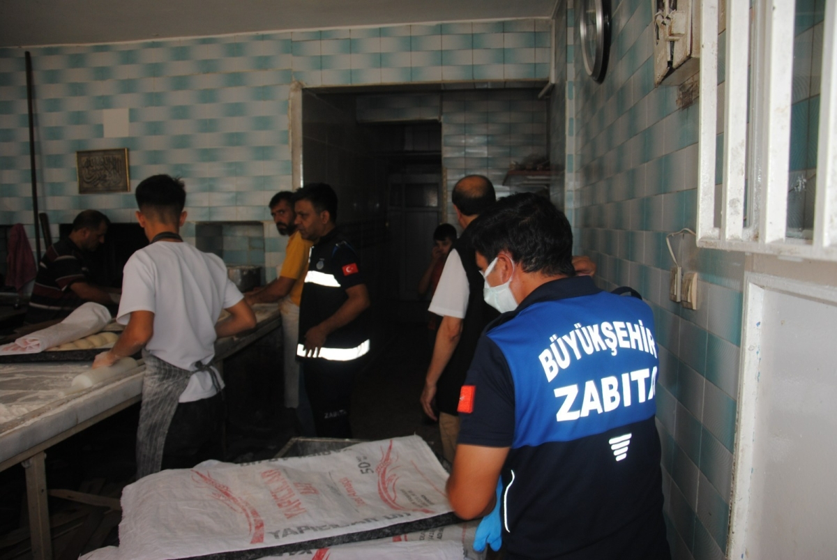 BÜYÜKŞEHİR ZABITA’DAN FIRINLARDA ŞOK DENETİM