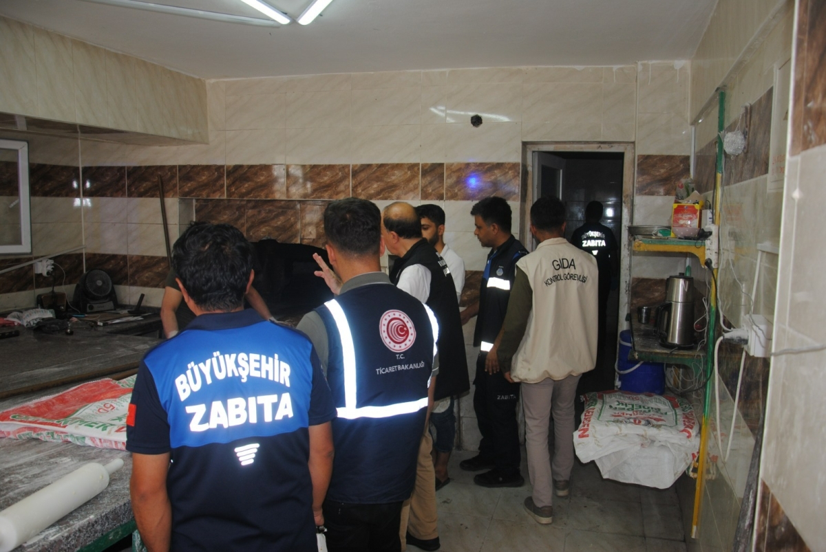 BÜYÜKŞEHİR ZABITA’DAN FIRINLARDA ŞOK DENETİM