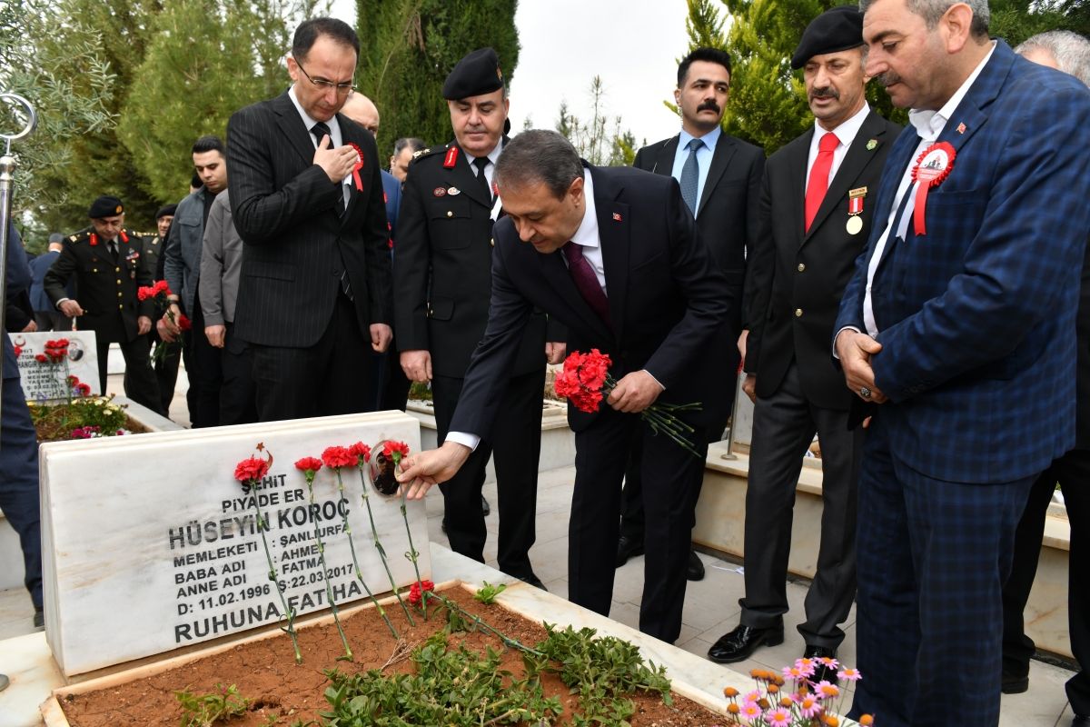 ÇANAKKALE DÜNYA TARİHİNE ALTIN HARFLERLE YAZILMIŞ BİR DESTANDIR”*