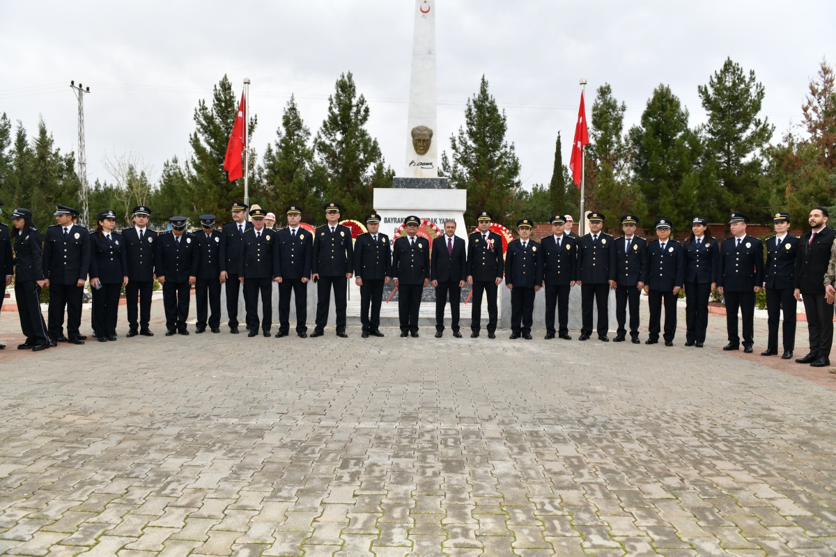 ÇANAKKALE DÜNYA TARİHİNE ALTIN HARFLERLE YAZILMIŞ BİR DESTANDIR”*