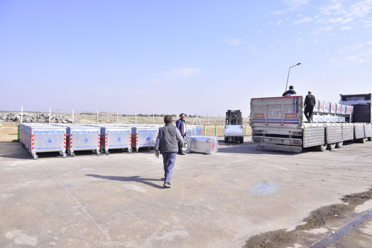 Ceylanpınar Belediyesi bin 330 adet çöp konteyneri takviyesi yaptı