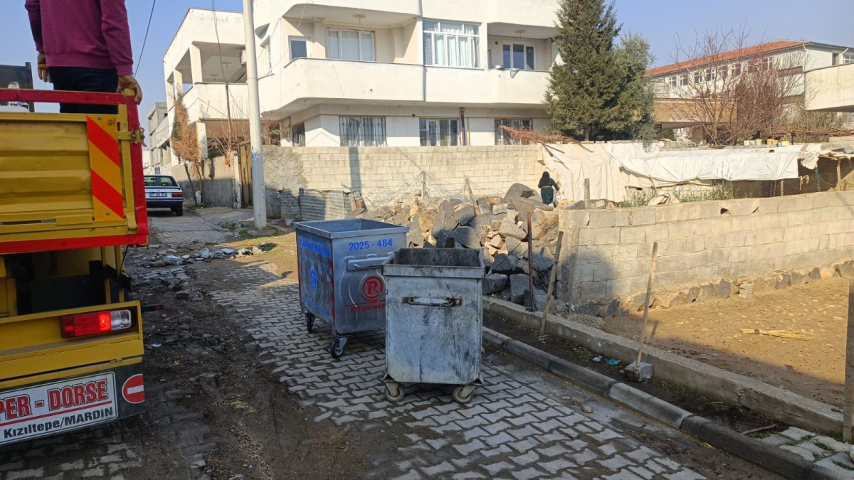 Ceylanpınar Belediyesi bin 330 adet çöp konteyneri takviyesi yaptı