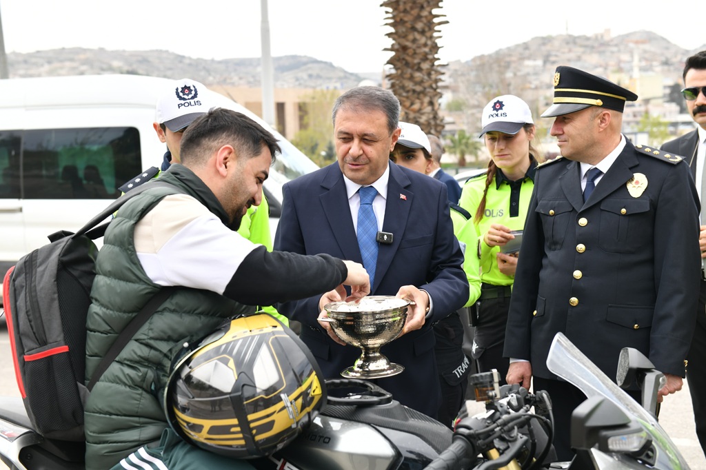 *VALİ ŞILDAK