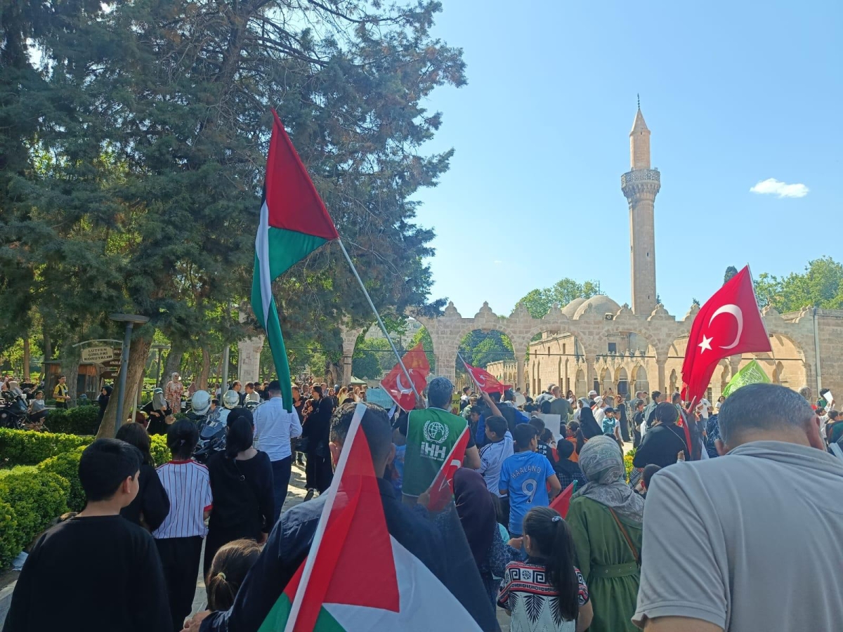 Çocuklar Kıyamda!