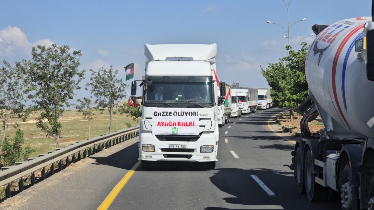 ŞANLIURFA’DA GAZZE İÇİN TIR KONVOYU EYLEMİ