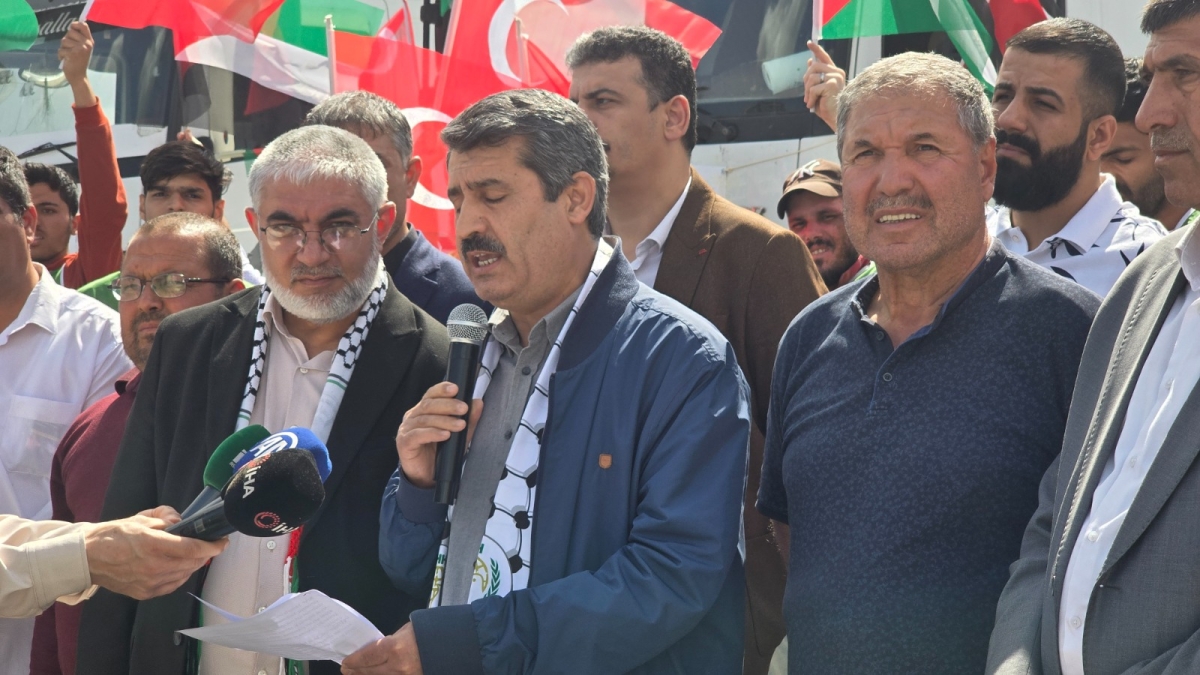 ŞANLIURFA’DA GAZZE İÇİN TIR KONVOYU EYLEMİ