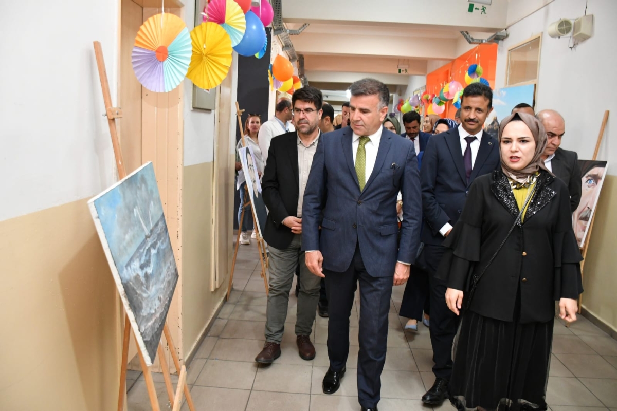 TES-İŞ Anadolu Lisesi’nde Şölen Gibi Etkinlikler: Bir Proje Okulundan Daha Fazlası