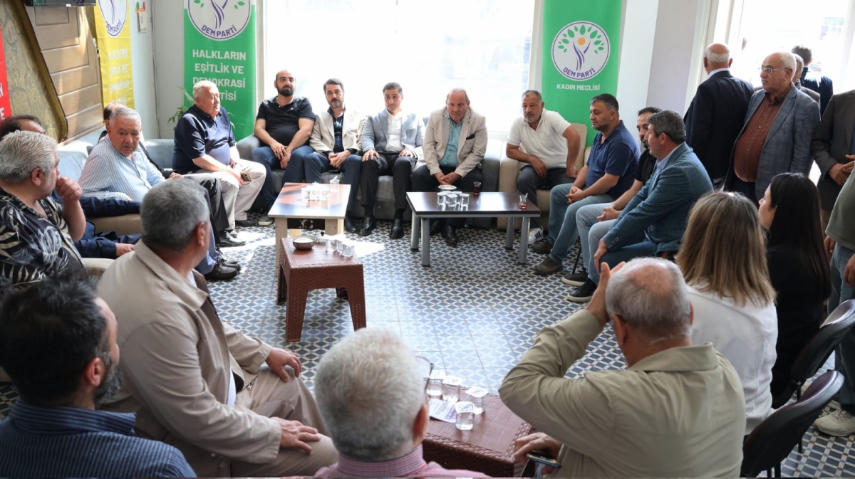 TES-İŞ Anadolu Lisesi’nde Şölen Gibi Etkinlikler: Bir Proje Okulundan Daha Fazlası