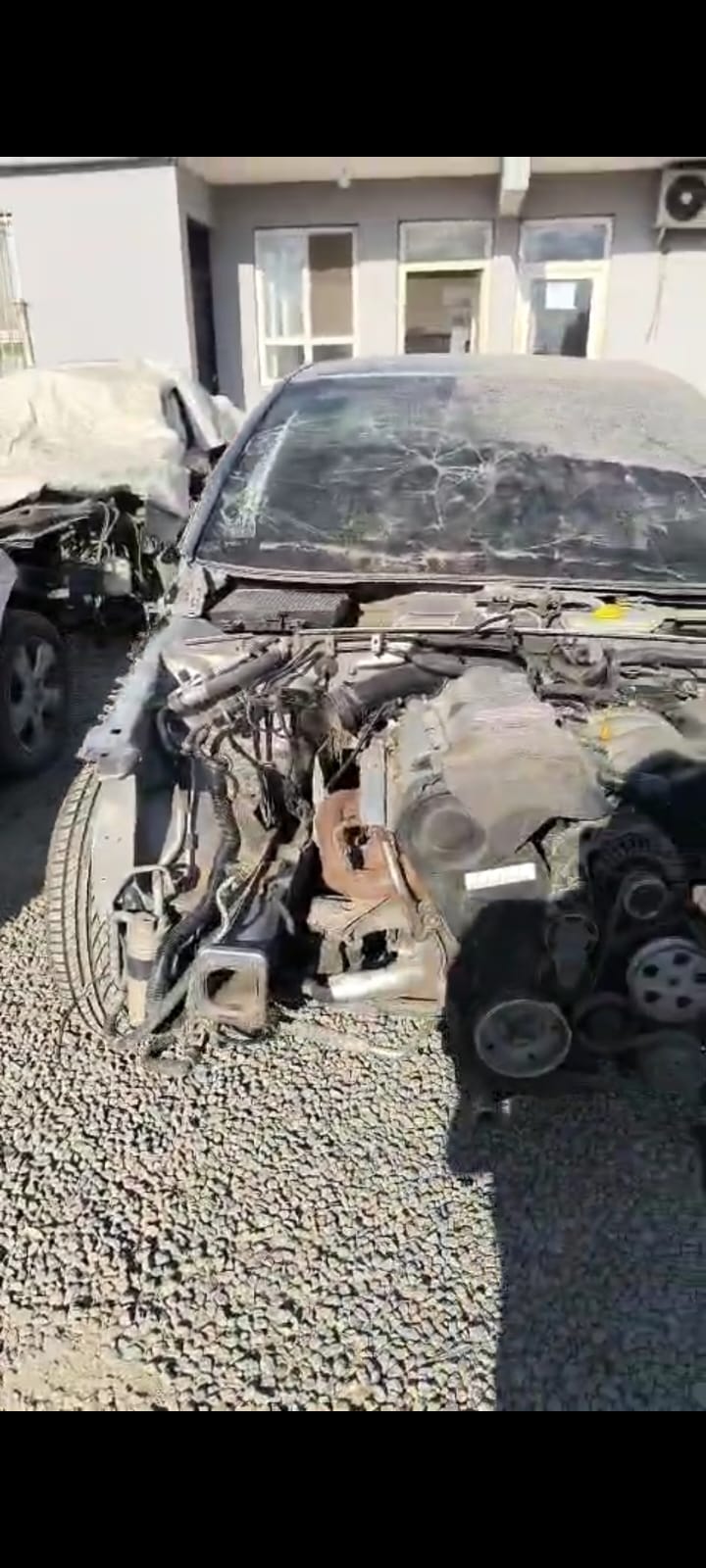 Audi A4’ü Çekiciyle Çaldılar, Serbest Kaldılar