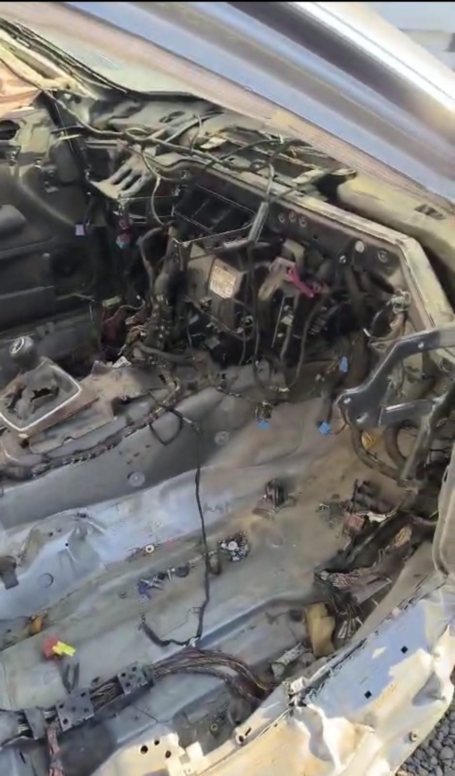 Audi A4’ü Çekiciyle Çaldılar, Serbest Kaldılar